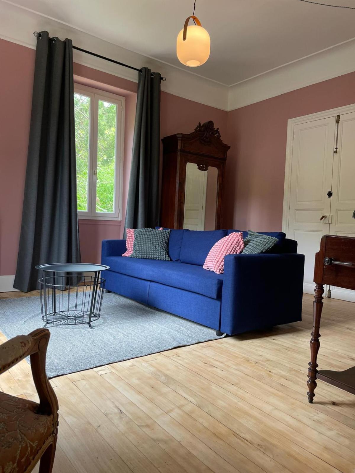 Domaine La Rose Bed & Breakfast